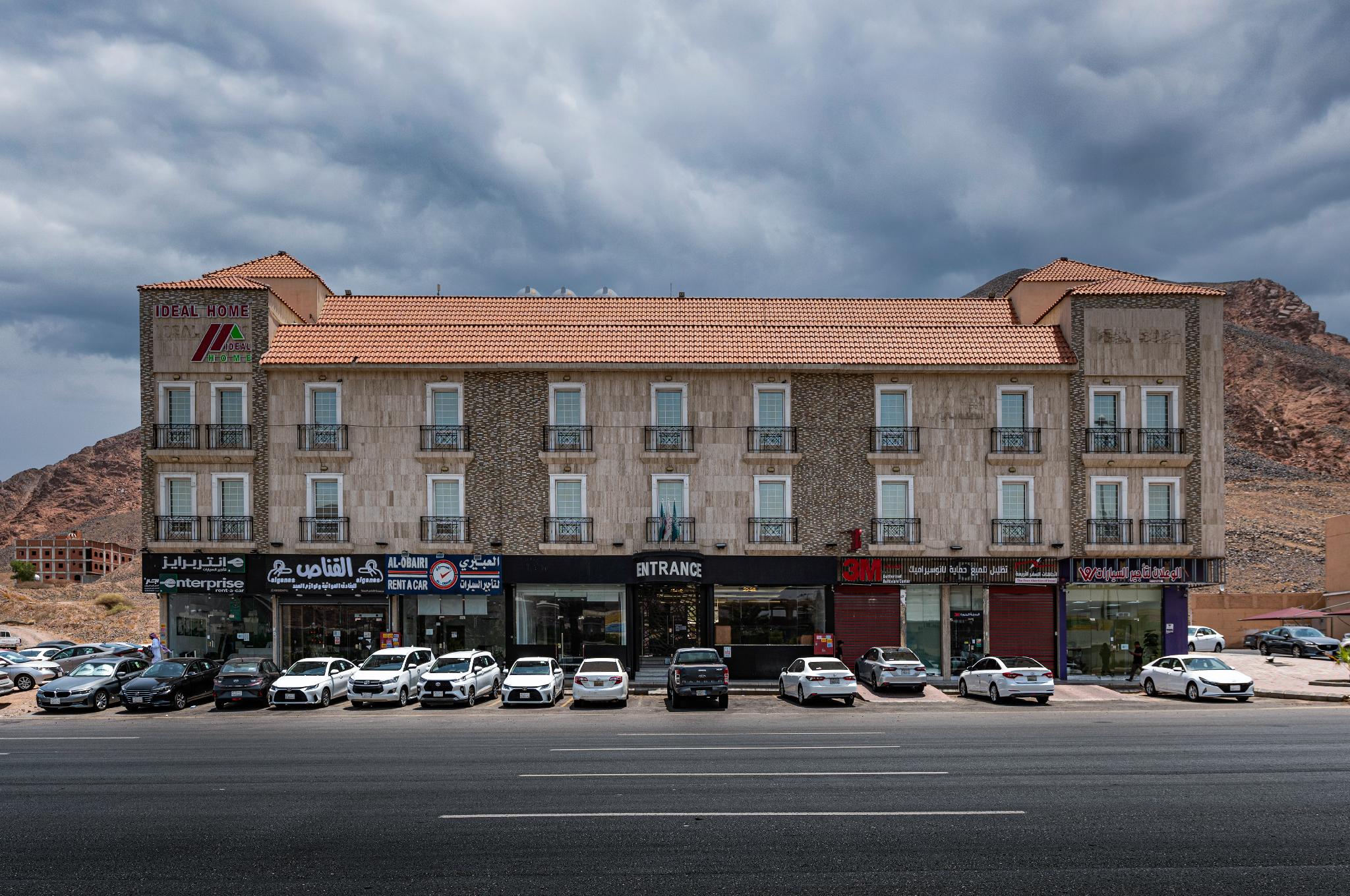 Ideal Home Hotel