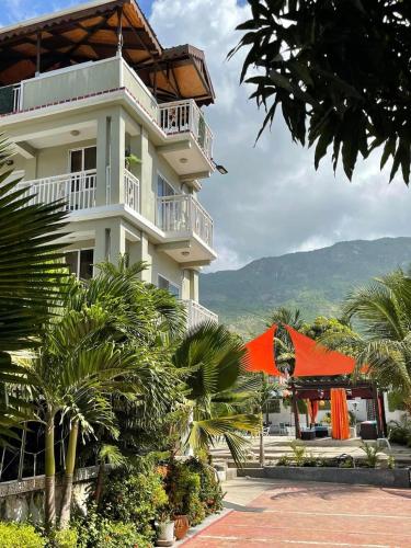 Three Kings Hotel